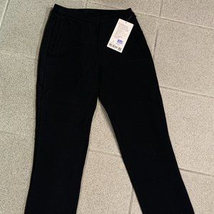 Lululemon On the Move Pant, black, size 4, NWT